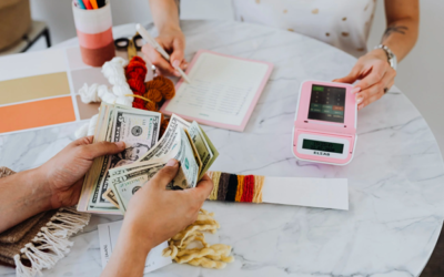 4 Ways a Personal Finance App Can Save Your Budget